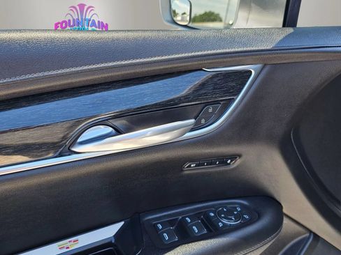 Used 2020 Cadillac XT5 Premium Luxury AWD/4WD image 24