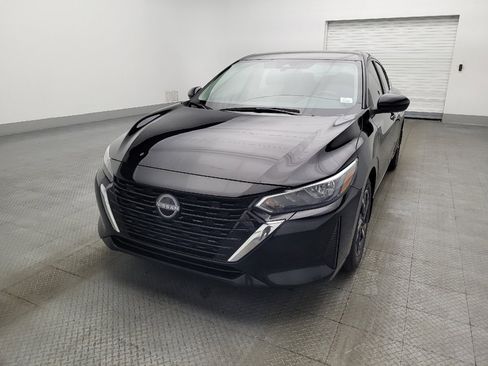Used 2024 Nissan Sentra SV image 15