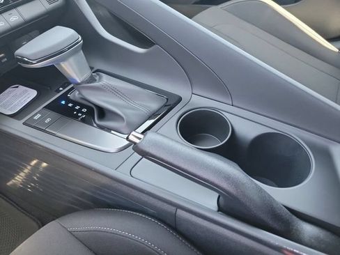 New 2026 Hyundai Elantra Sport FWD image 16