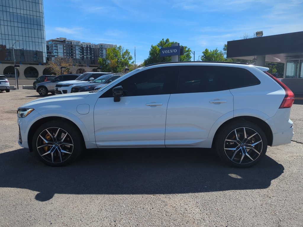 Used 2024 Volvo XC60 T8 Polestar w/ Protection Package AWD/4WD image 4