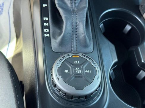 Used 2024 Ford Bronco Big Bend image 19