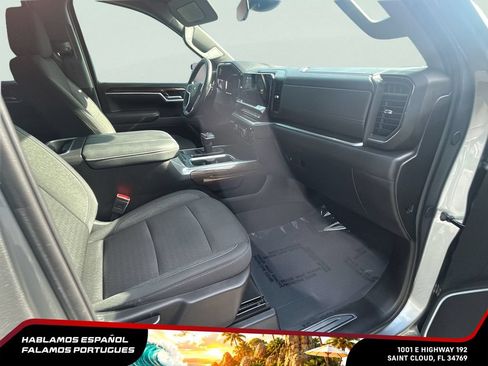 Certified 2025 Chevrolet Silverado 1500 RST AWD/4WD image 31