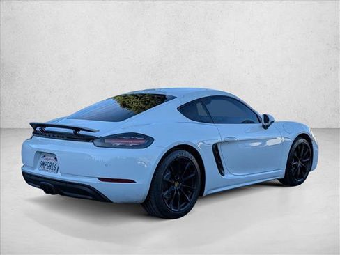 Used 2018 Porsche 718 Cayman image 5