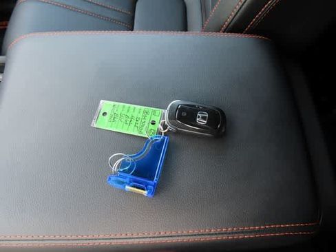 Certified 2025 Honda Pilot TrailSport image 31