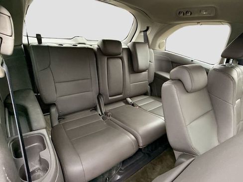 Used 2016 Honda Odyssey Touring Elite image 29
