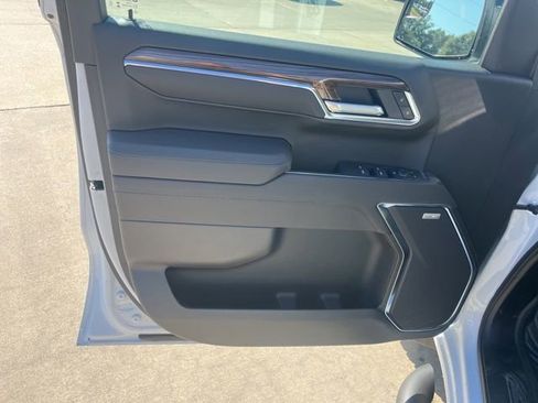 New 2026 Chevrolet Silverado 1500 LT Trail Boss w/ Convenience Package II image 17