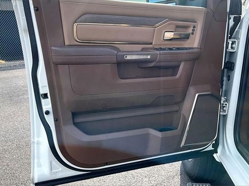 Used 2024 RAM 3500 Limited w/ Safety Group image 18