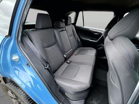 Used 2022 Toyota RAV4 SE AWD/4WD image 20