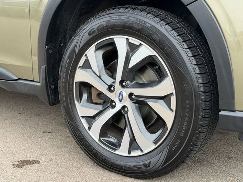 Used 2020 Subaru Outback Touring w/ Popular Package #2 image 25