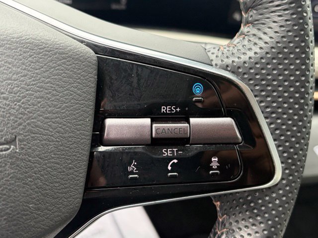 Used 2024 Nissan Ariya AWD image 19