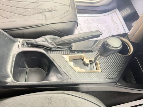 Used 2015 Toyota RAV4 XLE FWD image 30