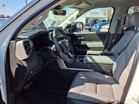 Used 2024 Toyota Tundra Limited w/ TRD Off-Road Package image 21