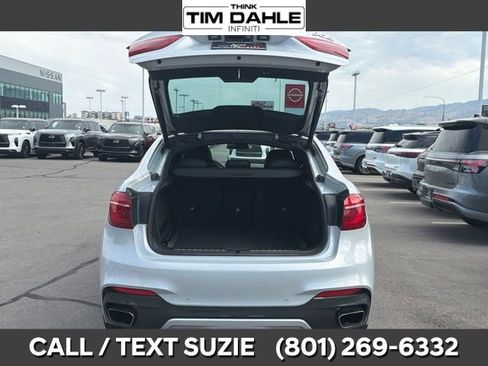 Used 2019 BMW X6 xDrive50i w/ M Sport Package AWD/4WD image 11