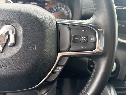 Used 2024 RAM 1500 Laramie image 22