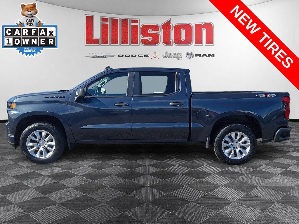 Used 2021 Chevrolet Silverado 1500 Custom w/ LPO, Dark Essentials Package AWD/4WD image 7