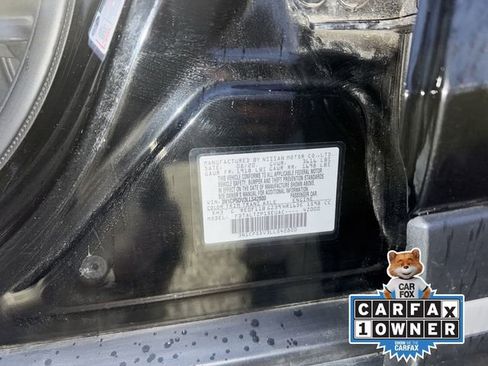 Used 2020 Nissan Kicks SR image 30