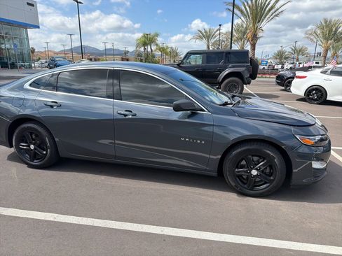 Used 2020 Chevrolet Malibu LS image 4
