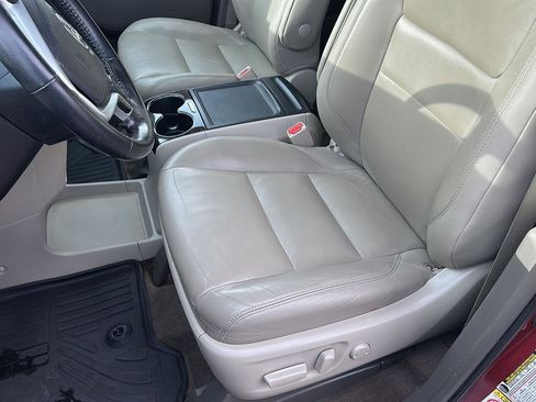 Used 2018 Toyota Sienna XLE image 22