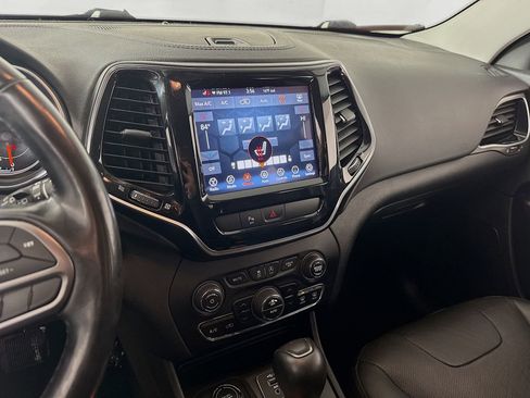 Used 2020 Jeep Cherokee Limited w/ Trailer Tow Group image 15