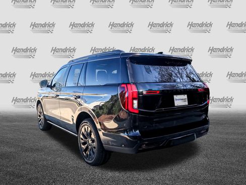 Used 2025 Ford Expedition Platinum w/ Stealth Appearance Package AWD/4WD image 8