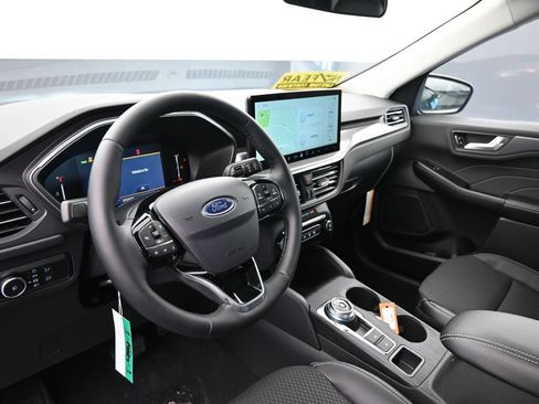 New 2026 Ford Escape SE FWD image 20