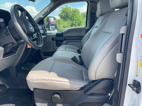 Used 2021 Ford F250 XL w/ Power Equipment Group AWD/4WD image 19