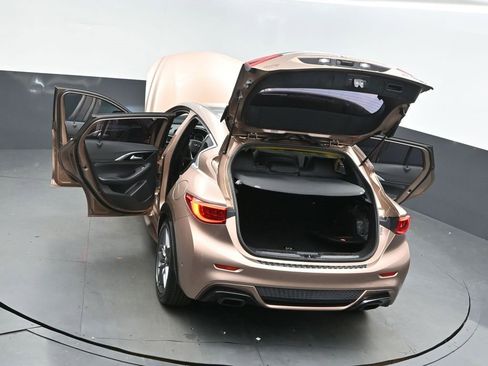 Used 2018 INFINITI QX30 Sport w/ Sport Leather Package image 49