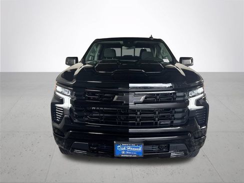 Used 2026 Chevrolet Silverado 1500 LT Trail Boss w/ Convenience Package II AWD/4WD image 3