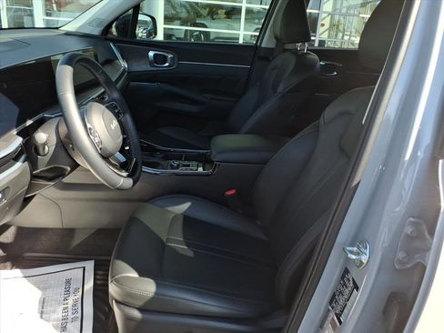 Used 2024 Kia Sorento SX image 14