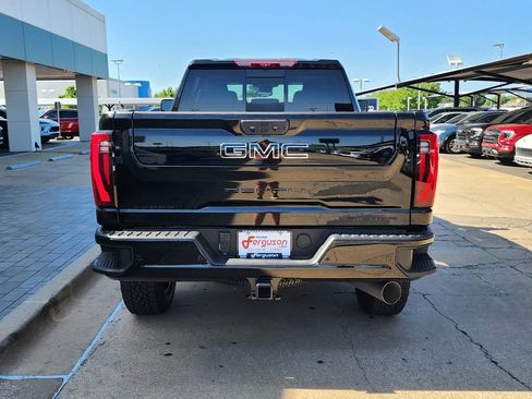 New 2026 GMC Sierra 2500 Denali w/ Denali Reserve Package AWD/4WD image 4