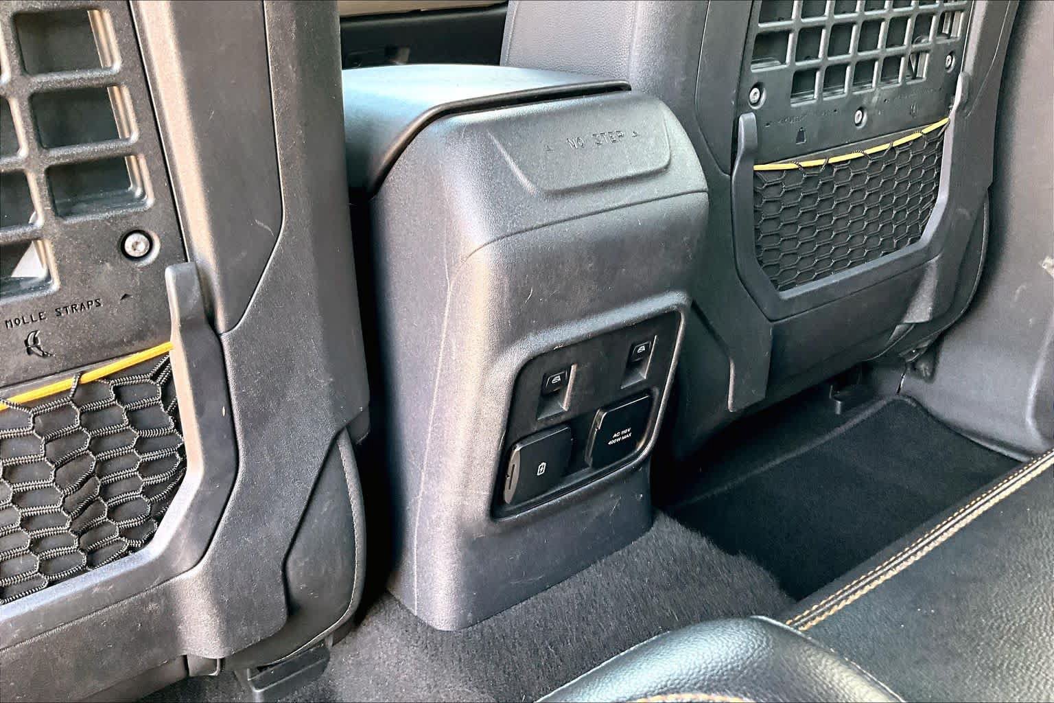 Used 2023 Ford Bronco Badlands AWD/4WD image 10