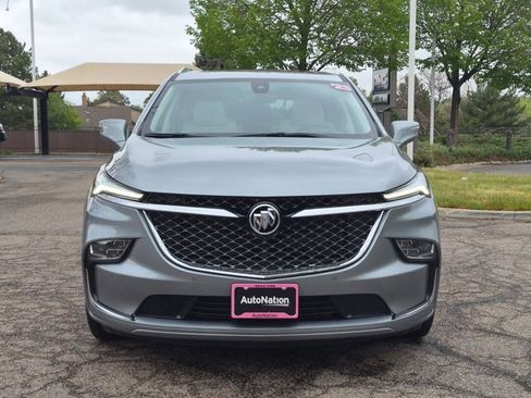 Used 2023 Buick Enclave Avenir w/ Avenir Technology Package AWD/4WD image 2