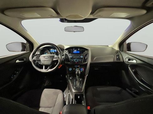 Used 2017 Ford Focus SE image 31