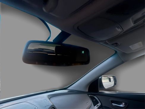 Used 2014 Hyundai Santa Fe Sport w/ Popular Equipment Package 02 FWD image 19