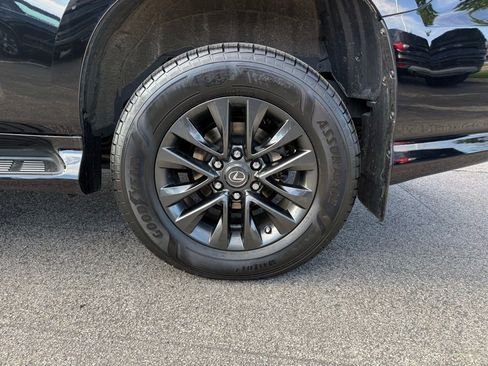 Used 2023 Lexus GX 460 Premium w/ Premium Package AWD/4WD image 27