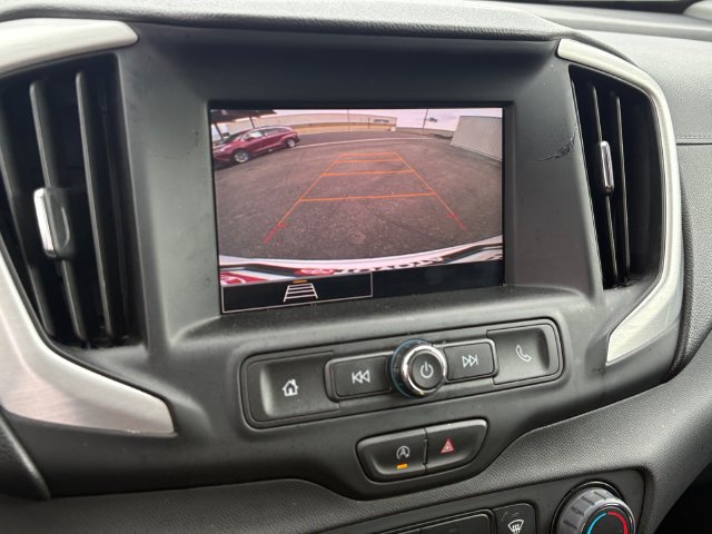 Used 2024 GMC Terrain SLE FWD image 21