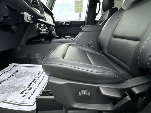 New 2025 Ford Bronco Big Bend image 4