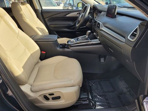 Used 2020 MAZDA CX-9 Touring w/ Touring Premium Package image 17