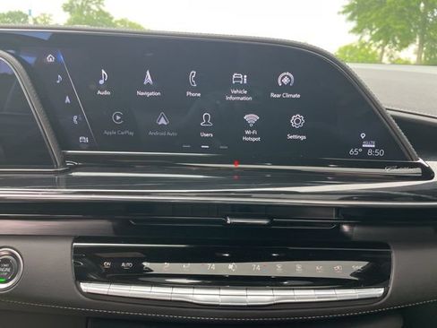Used 2024 Cadillac Escalade Sport w/ LPO, ONYX Package AWD/4WD image 26