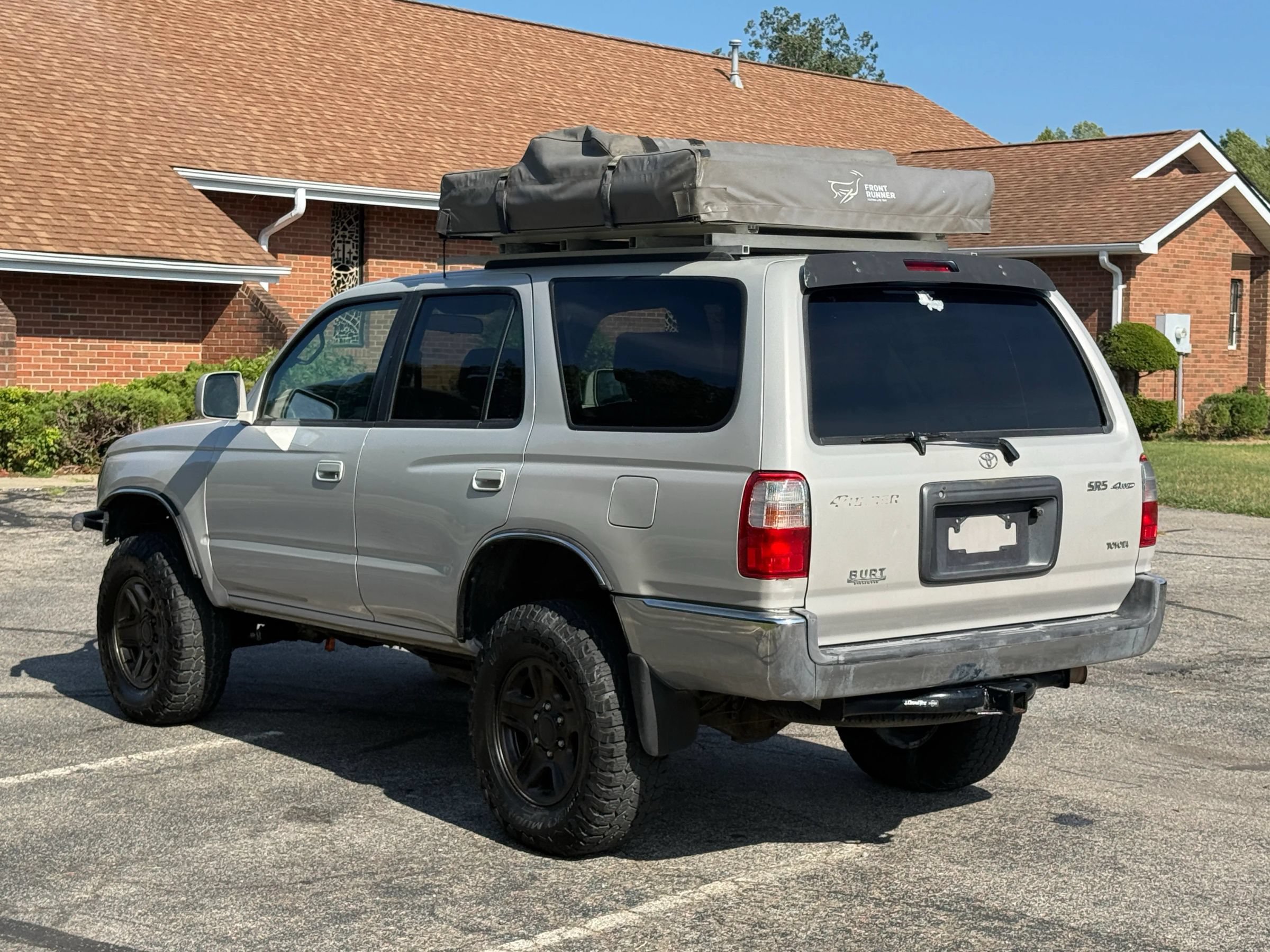 Used 1999 Toyota 4Runner SR5 w/ Upgrade Value Pkg 4 AWD/4WD image 5
