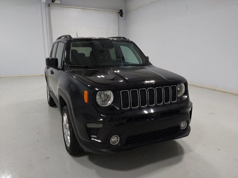 Used 2021 Jeep Renegade Latitude AWD/4WD image 14