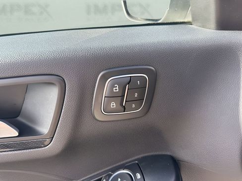 Used 2023 Ford Escape ST-Line Select w/ Tech Pack #2 image 11