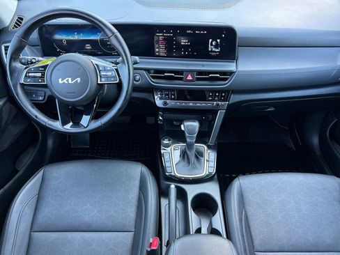 Used 2024 Kia Seltos EX image 13