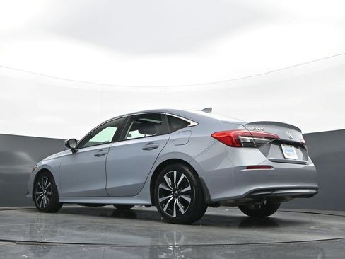 Used 2024 Honda Civic EX image 25