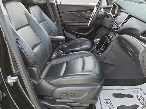 Used 2019 Buick Encore Essence w/ Experience Buick Package image 14