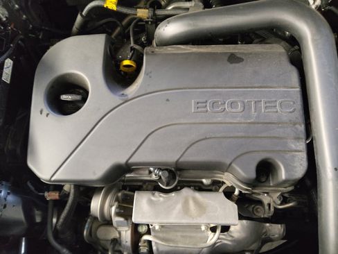 Used 2024 Chevrolet Equinox LS image 30