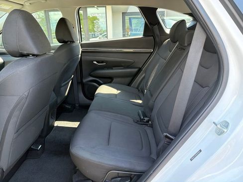 Used 2024 Hyundai Tucson SE AWD/4WD image 17