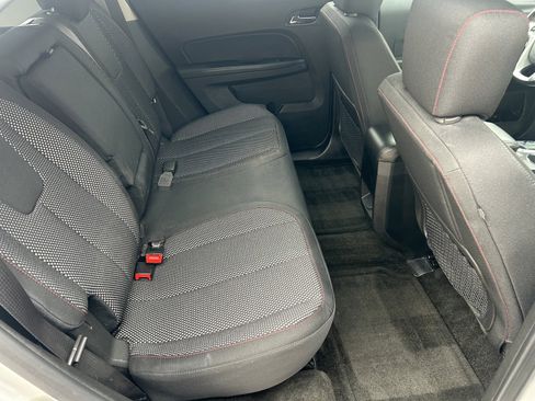 Used 2017 Chevrolet Equinox LT w/ Convenience Package image 18