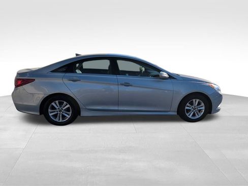 Used 2014 Hyundai Sonata GLS w/ Popular Equipment Group 2 image 6