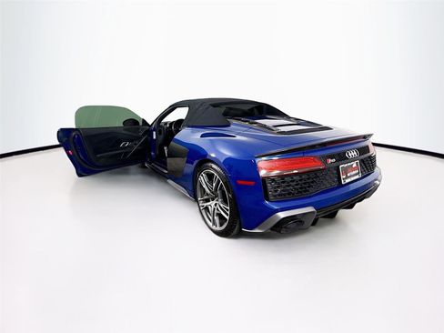 Used 2020 Audi R8 V10 performance AWD/4WD image 33